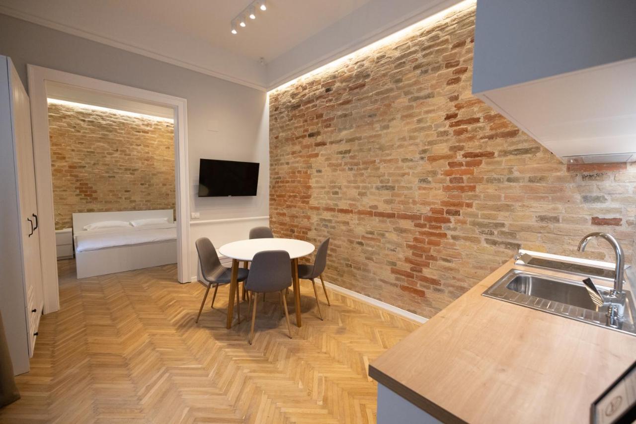 Carol Residence Тимишоара Экстерьер фото
