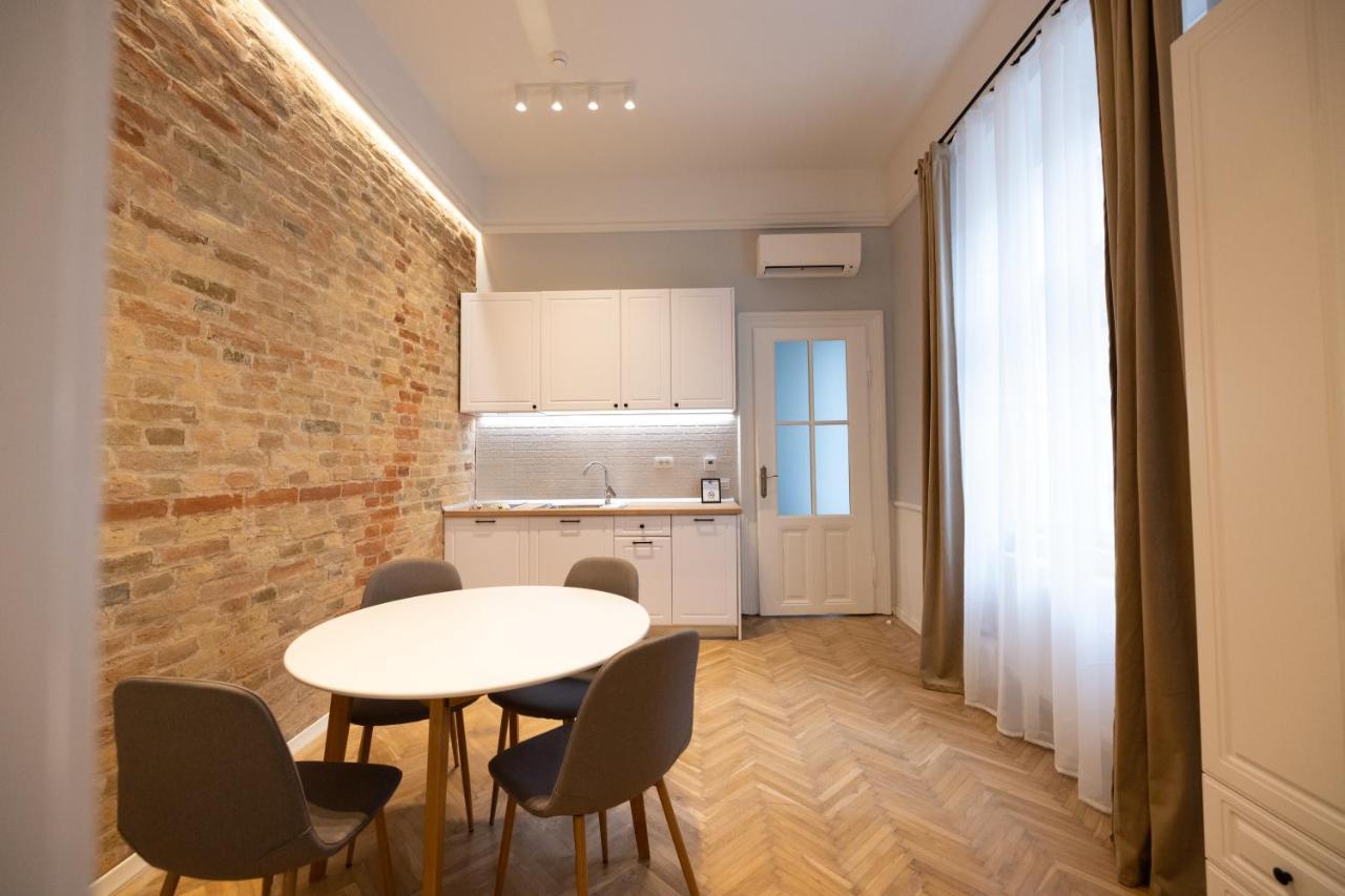 Carol Residence Тимишоара Экстерьер фото